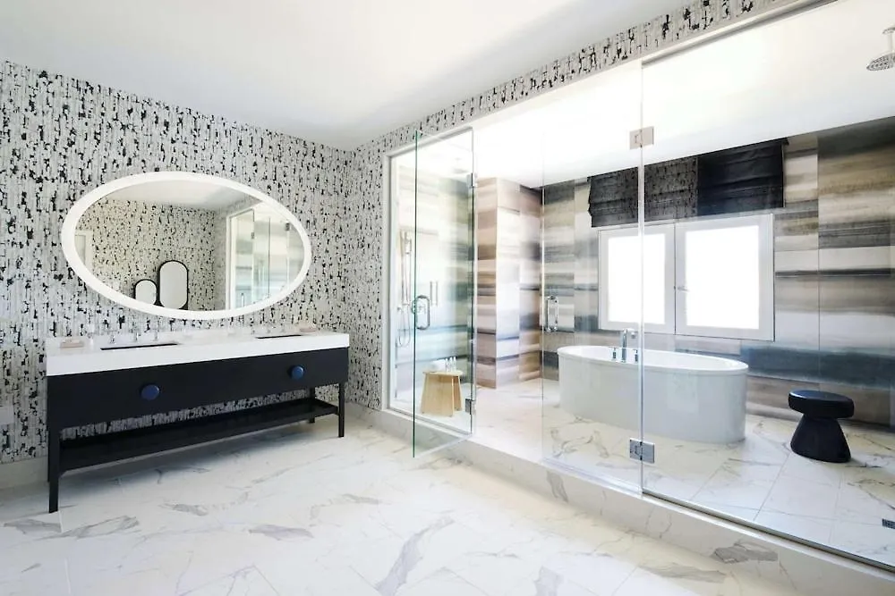 Virgin Hotels Las Vegas By Suiteness
