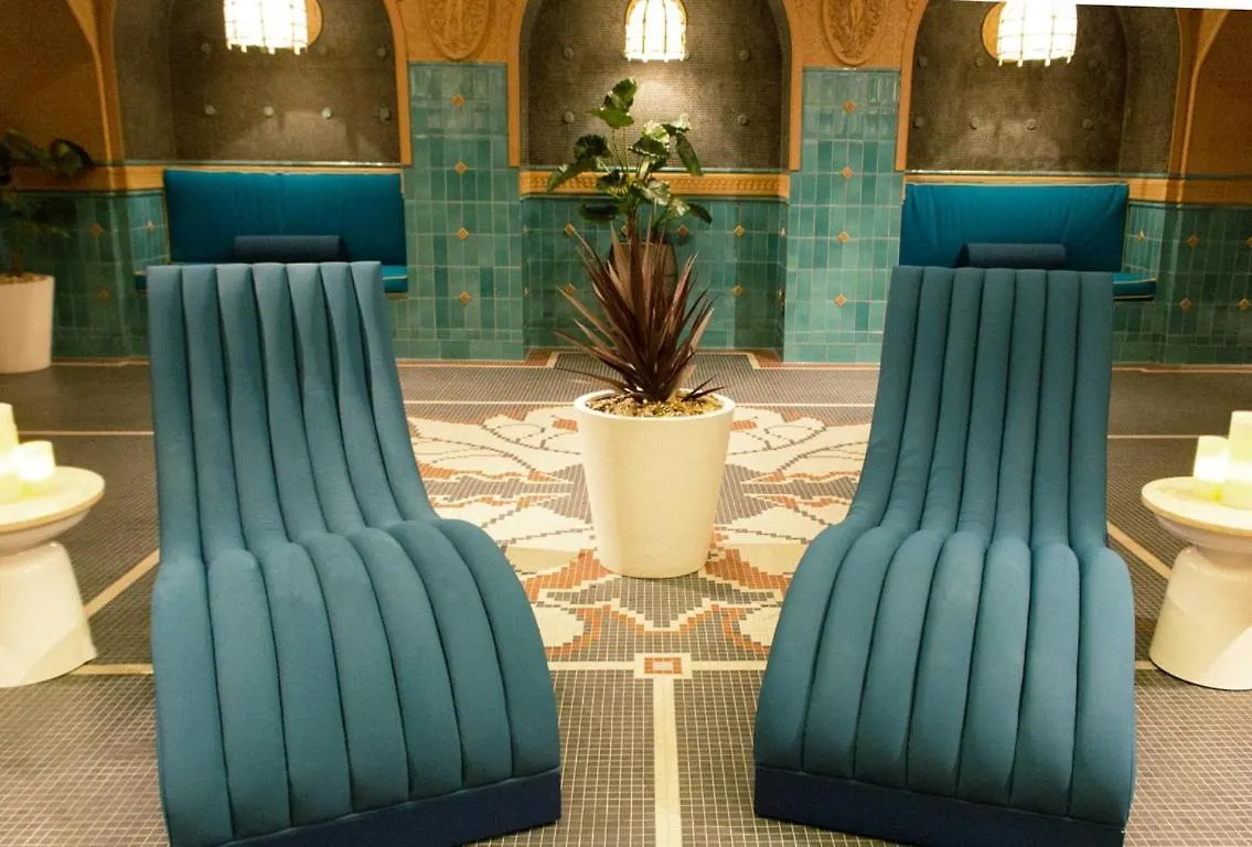 Virgin Hotels Las Vegas By Suiteness