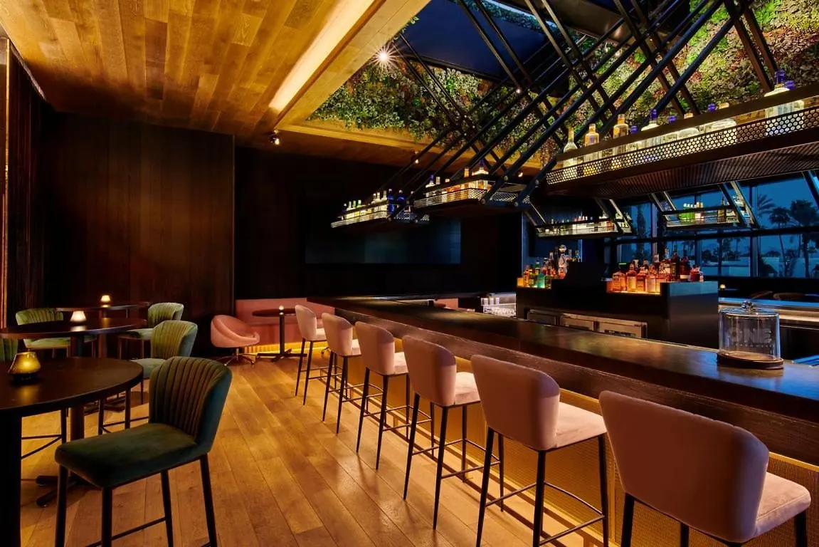 Virgin Hotels Las Vegas By Suiteness