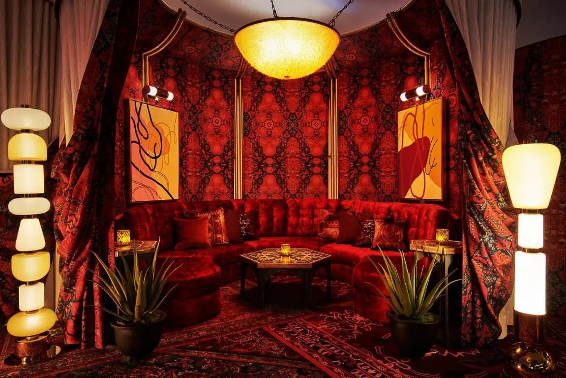 Virgin Hotels Las Vegas By Suiteness